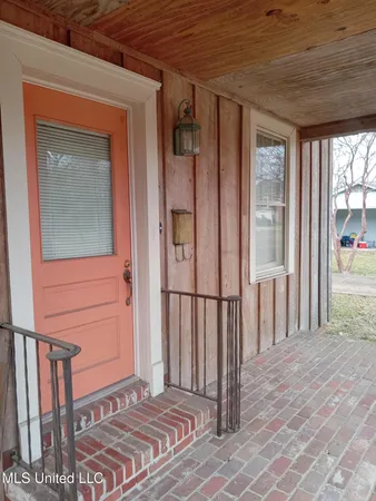 $189,525 | 103 Park Avenue, Indianola, MS 38751