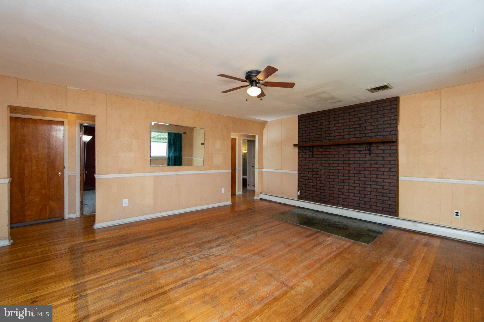 500 Mt Laurel Road Mount Laurel, NJ 08054 - Photo 2 of 37 Spacious living area with warm tones.