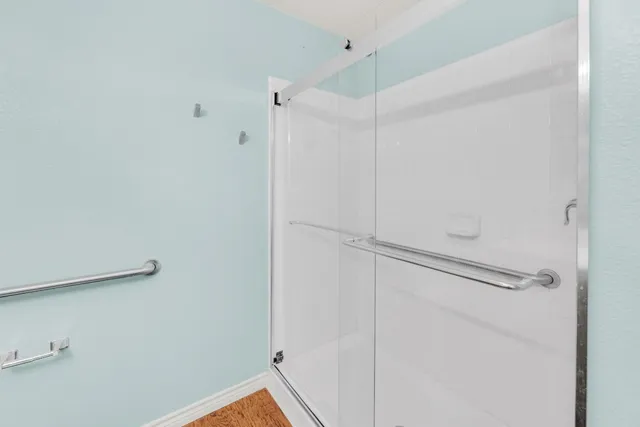 $280,000 | 128 2nd Avenue, Taylor, TX 76574