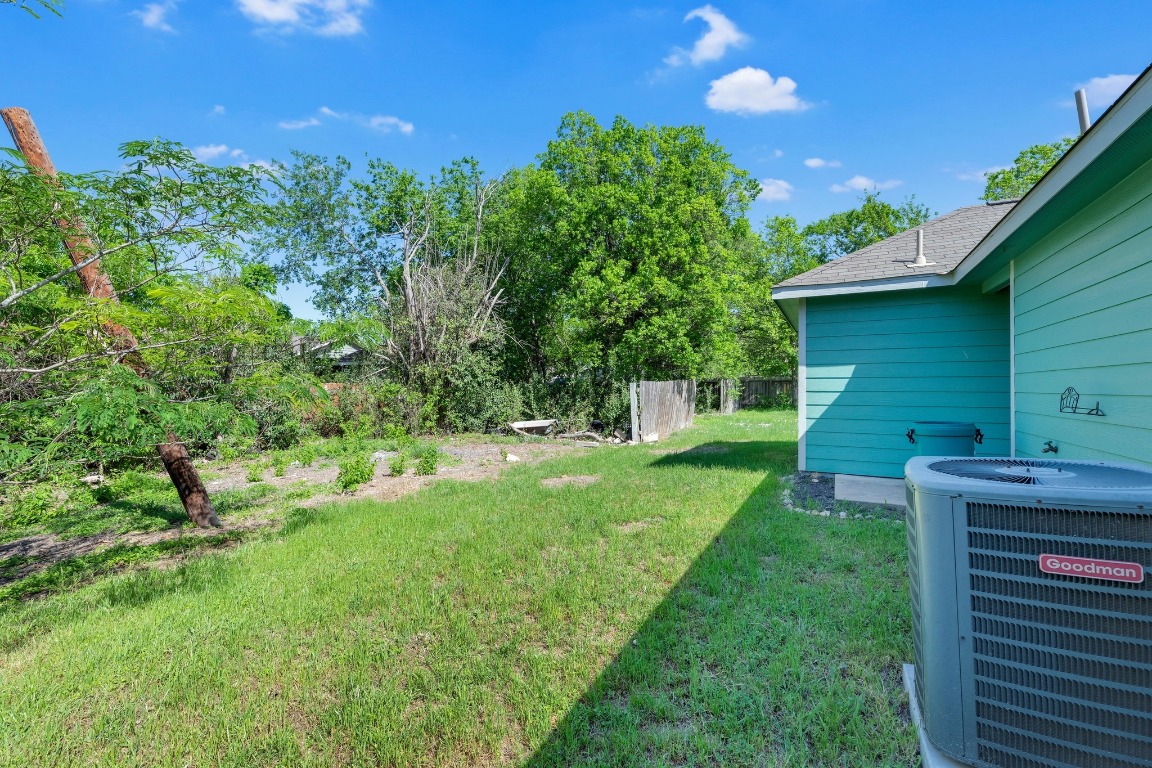 128 2nd Avenue Taylor, TX 76574 - Photo 23 of 27