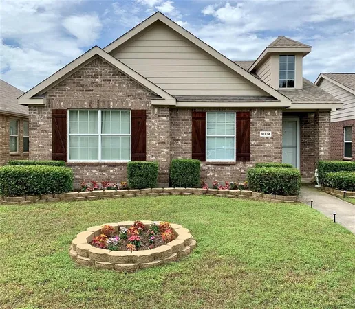 $1,750 | 9004 Eastwood Avenue, Cross Roads, TX 76227