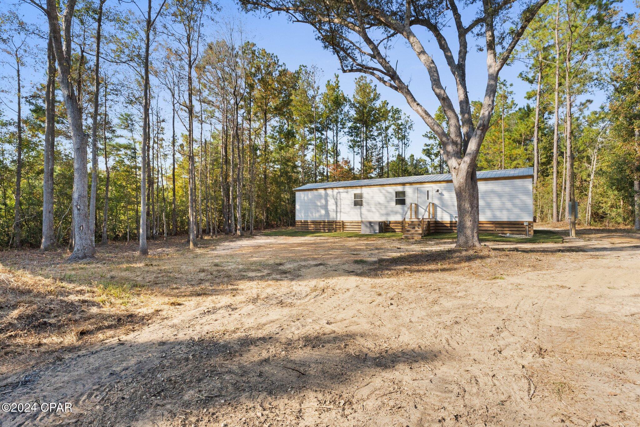 1243 Roland Road Chipley, FL 32428 - Photo 22 of 32