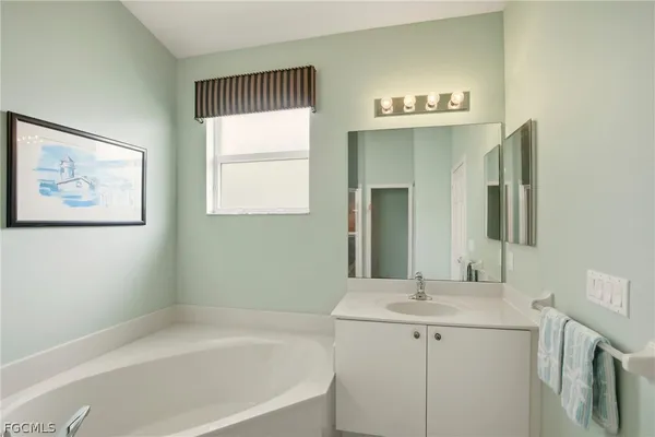 $387,500 | 20091 Ballylee Court, Estero, FL 33928