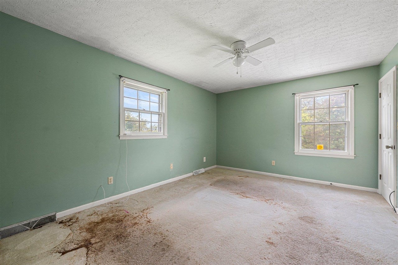 2465 Mount Olivet Road Bowling Green, KY 42101 - Photo 13 of 23 Gallery Image 13