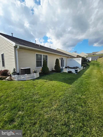 $279,900 | 214 Equine Cove, Unit 214, Red Lion, PA 17356