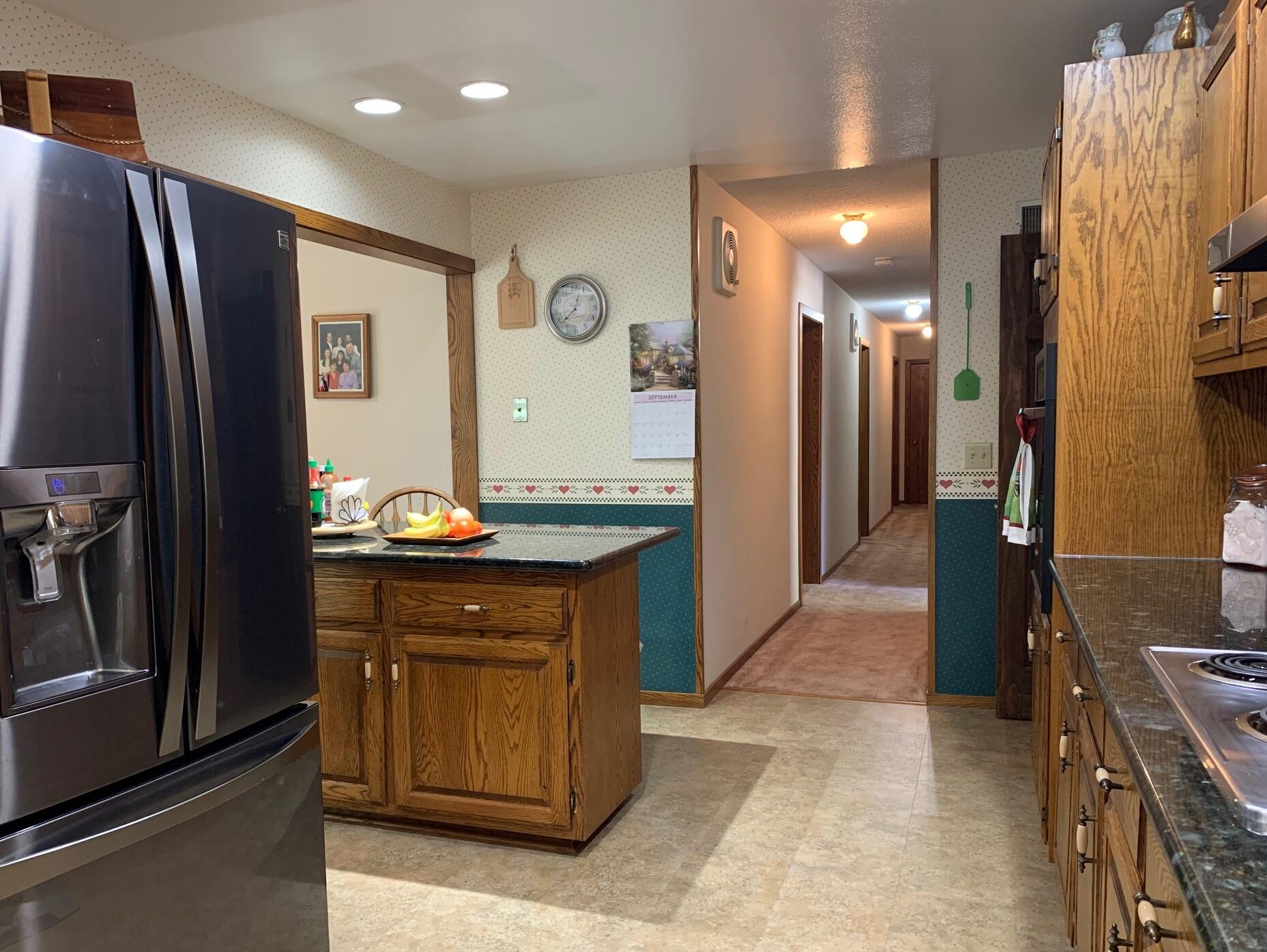 2793 Pleasant Creek Road Rogue River, OR 97537 - Photo 5 of 39 8