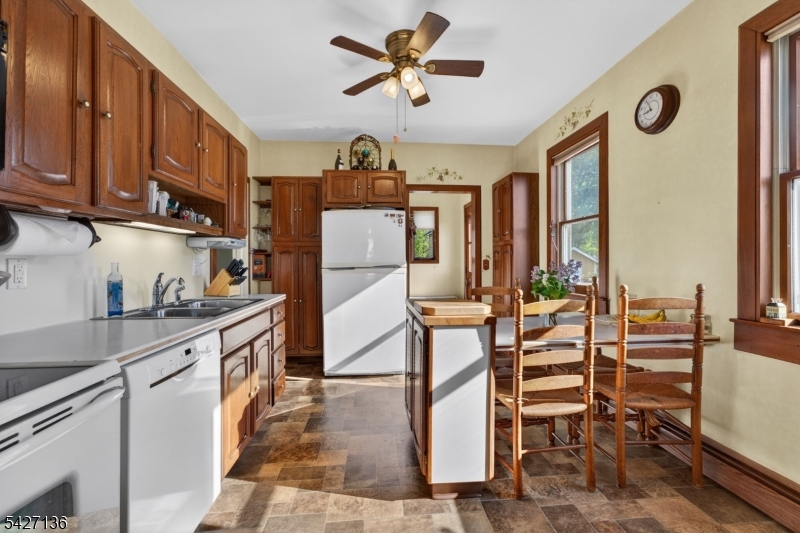 272 Skillman Road Skillman, NJ 08558 - Photo 15 of 49