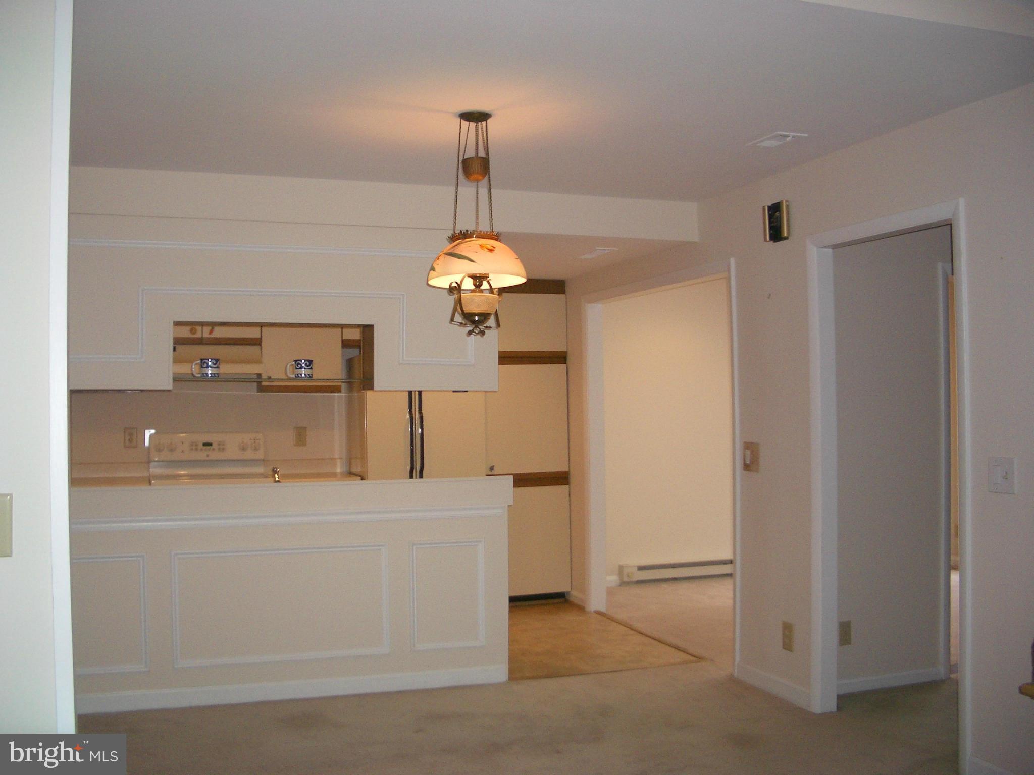 3630 Edelmar Terrace, Unit 124 Silver Spring, MD 20906 - Photo 6 of 20 Kitchen