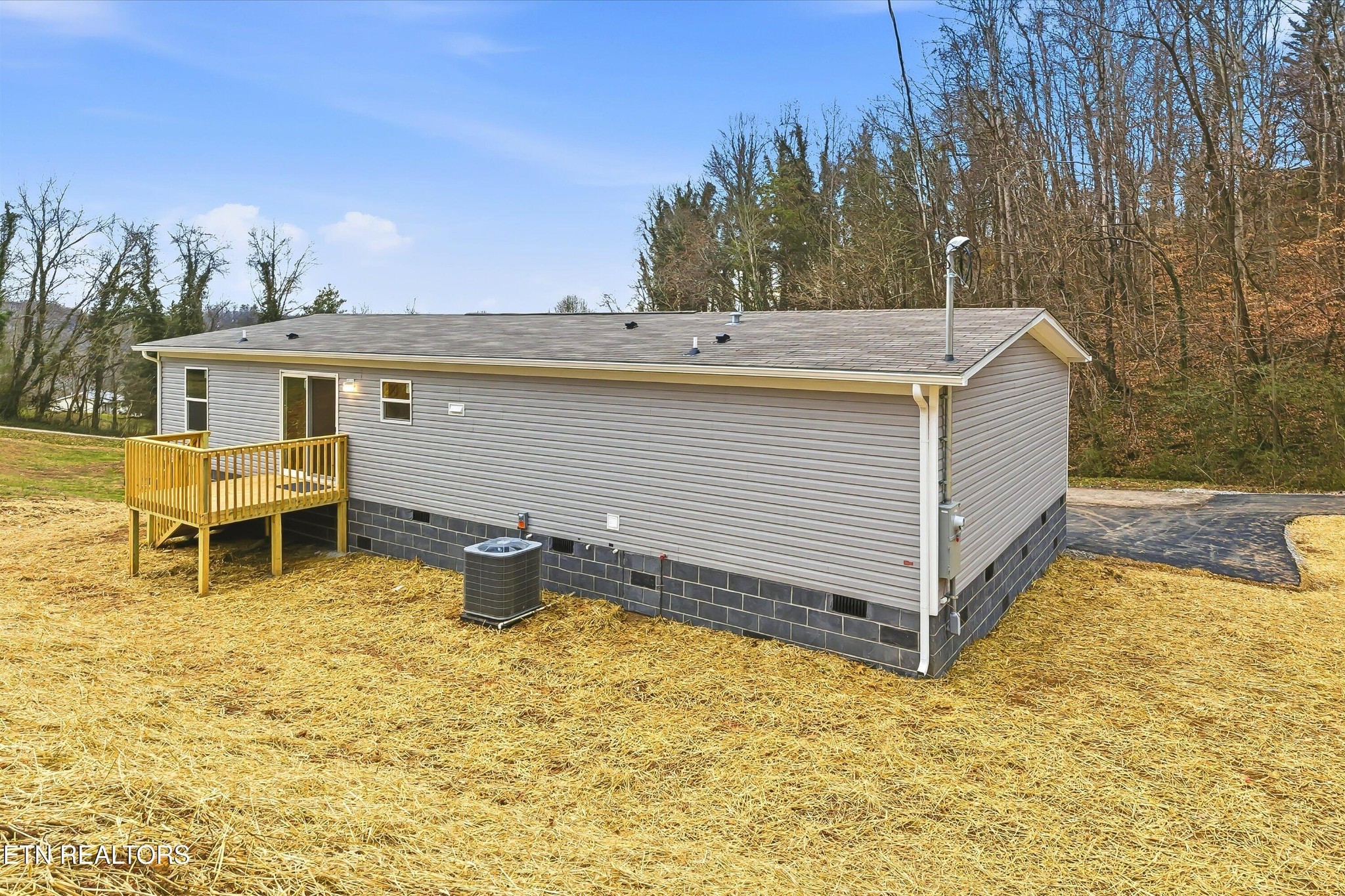 504 Short Street La Follette, TN 37766 - Photo 27 of 35