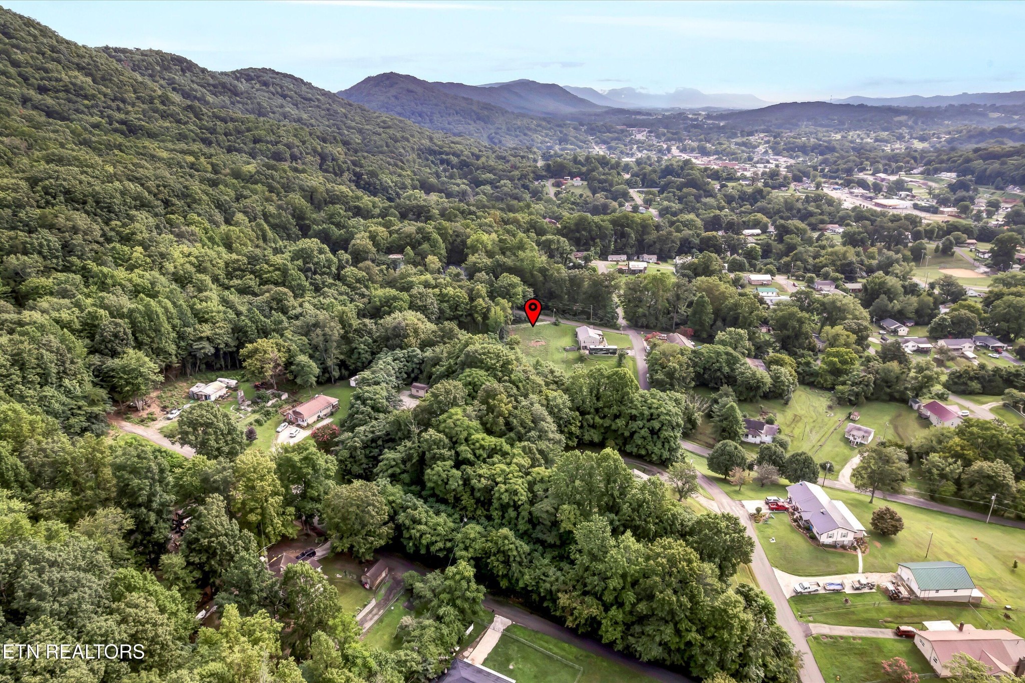 504 Short Street La Follette, TN 37766 - Photo 34 of 35