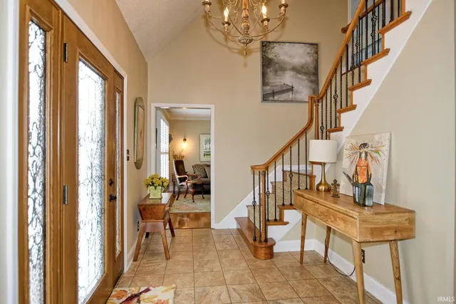 $587,800 | 6299 Pfafflin Lake Boulevard, Newburgh, IN 47630