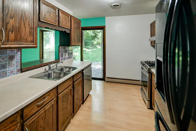 $375,000 | 2897 Glacier Valley Road, Fitchburg, WI 53711