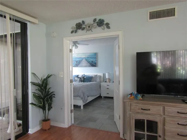 $3,800 | 5136 Harpers Croft, Unit 11, Sarasota, FL 34235