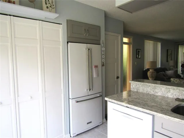 $3,800 | 5136 Harpers Croft, Unit 11, Sarasota, FL 34235