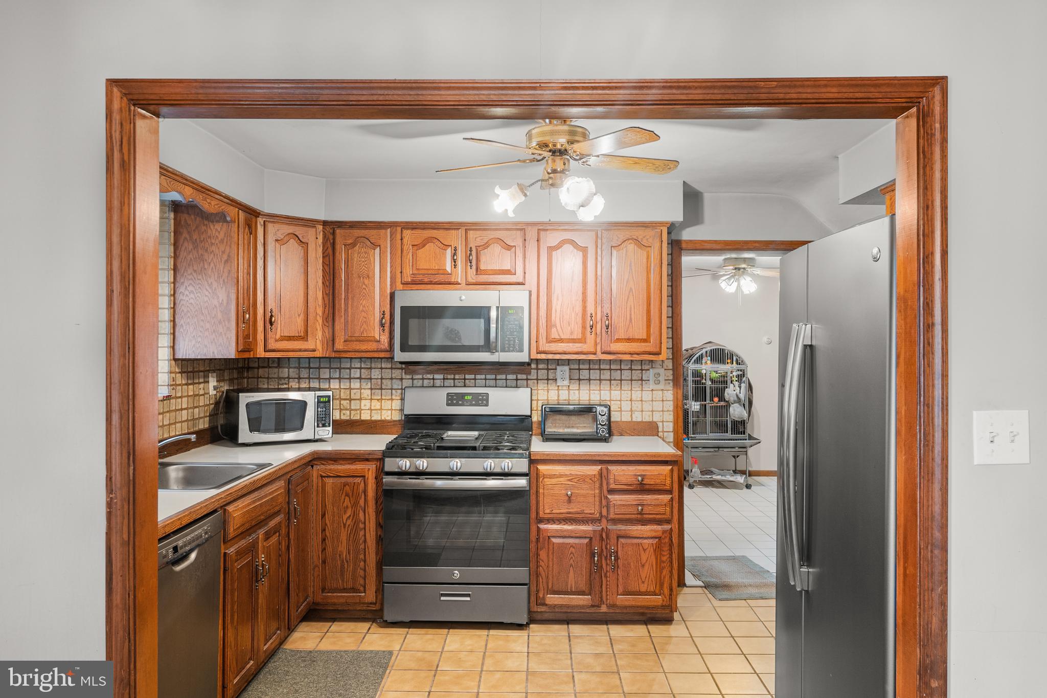 531 Wayne Avenue Springfield, PA 19064 - Photo 11 of 28 Gallery Image 11