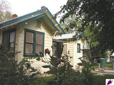 162 West 20th Street Merced, CA 95340 - Photo 5 of 9 Back of main house