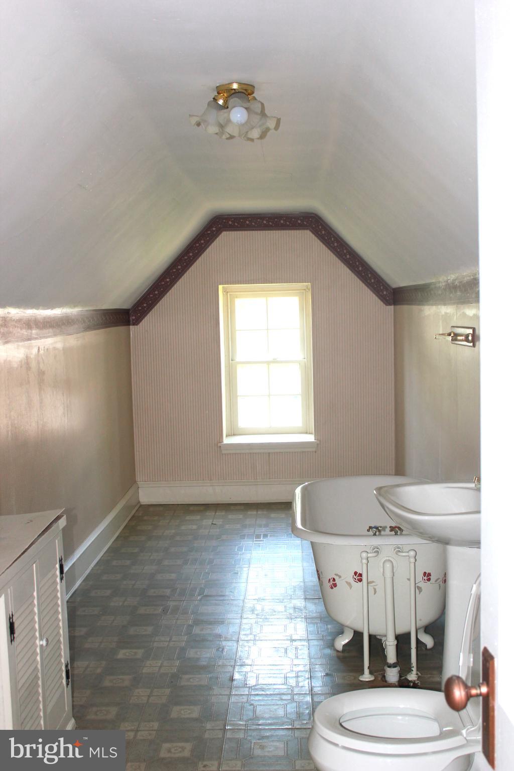 1416 Pepper Road Jenkintown, PA 19046 - Photo 38 of 40
