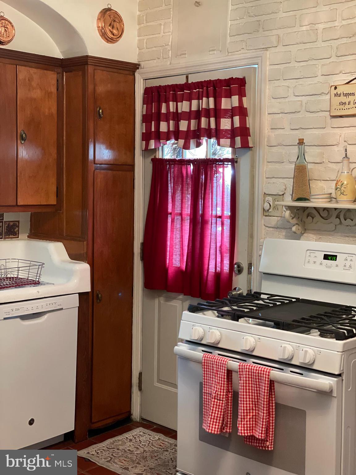 1416 Pepper Road Jenkintown, PA 19046 - Photo 9 of 40