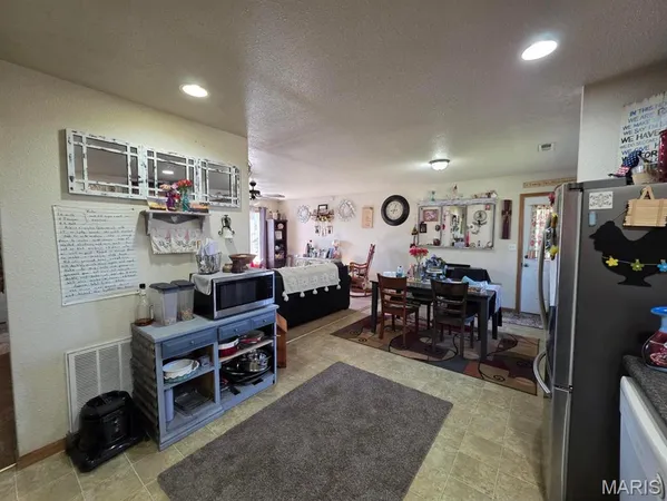 $325,000 | 17160 State Rte BB, Licking, MO 65542