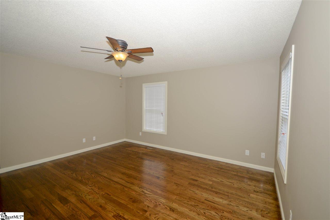 9 Brunson Street Greenville, SC 29607 - Photo 10 of 19 Gallery Image 10
