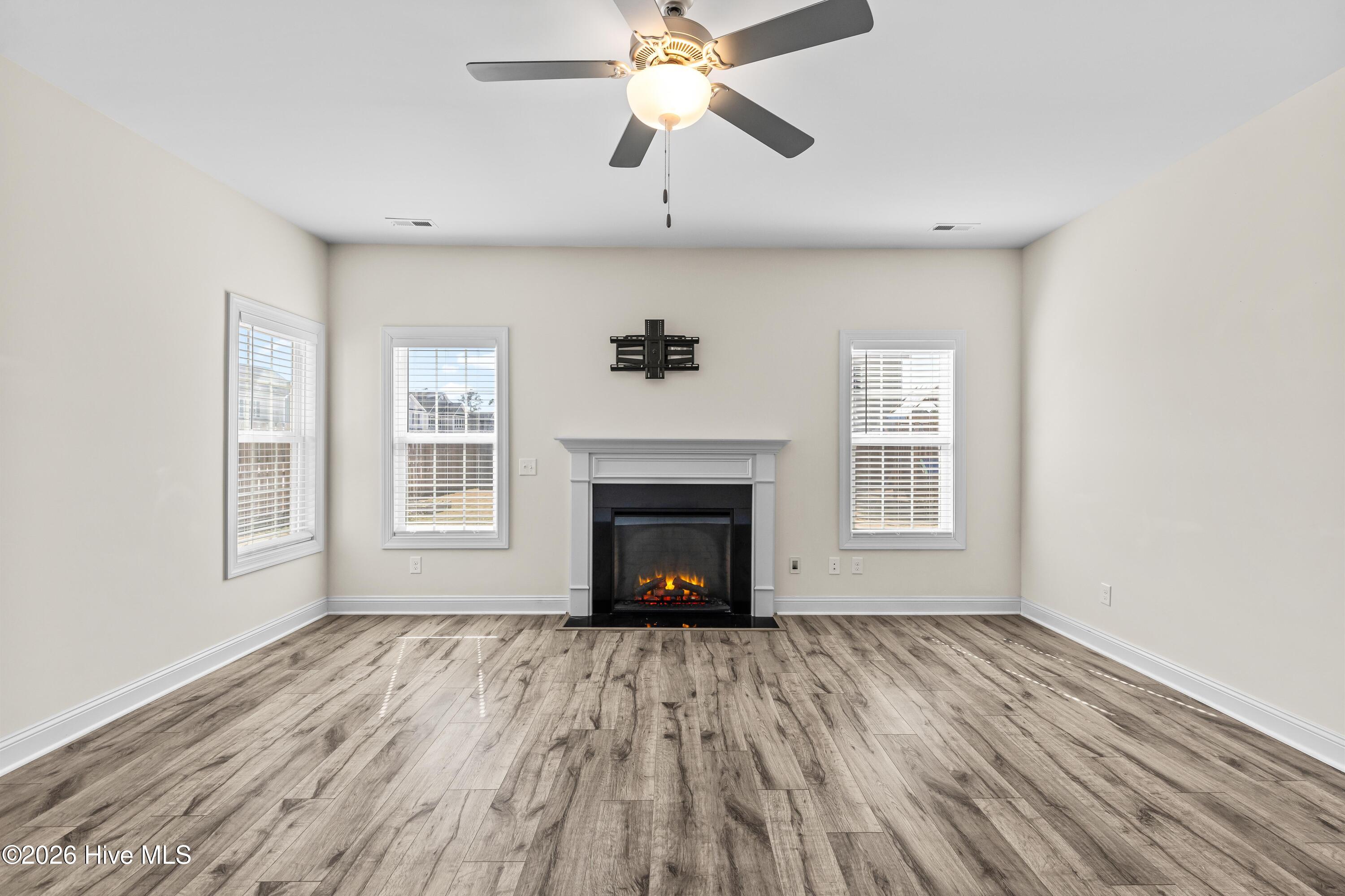 534 Transom Way Holly Ridge, NC 28445 - Photo 12 of 60 10 (9)