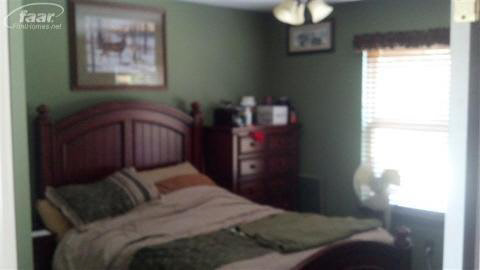 1368 Bone Road Fenton, MI 48430 - Photo 11 of 16 20257083-10.JPG