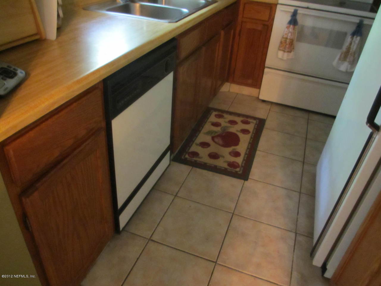 1303 Kettering Way Orange Park, FL 32073 - Photo 15 of 24 a view of an entryway