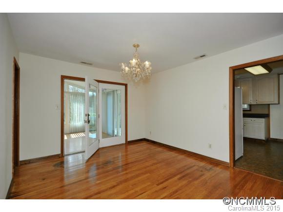 20 Green Road Brevard, NC 28712 - Photo 5 of 18 Gallery Image 5