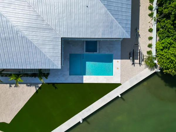 $4,300,000 | 2125 Ave H, Marathon, FL 33050