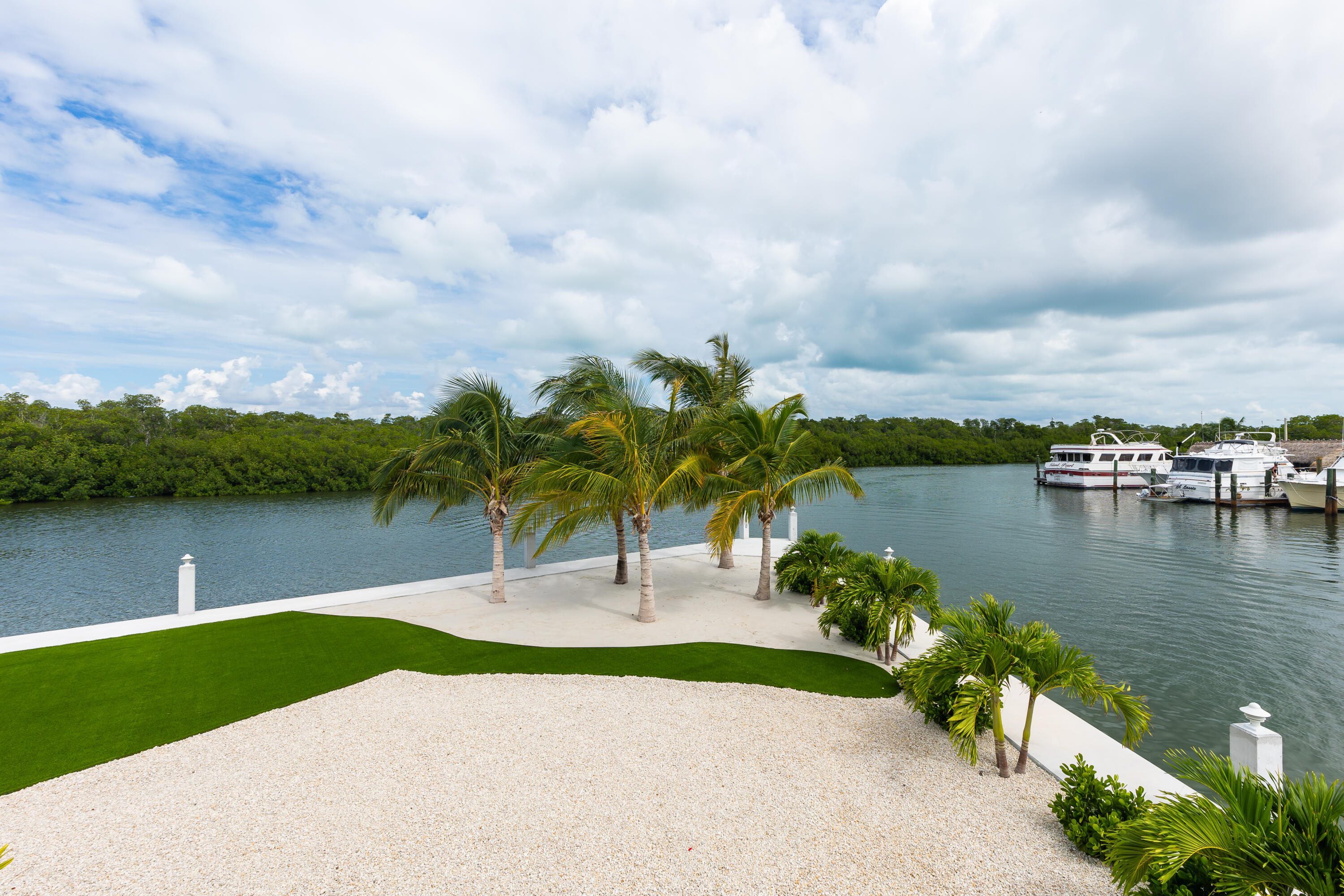 2125 Ave H Marathon, FL 33050 - Photo 15 of 91 untitled-55