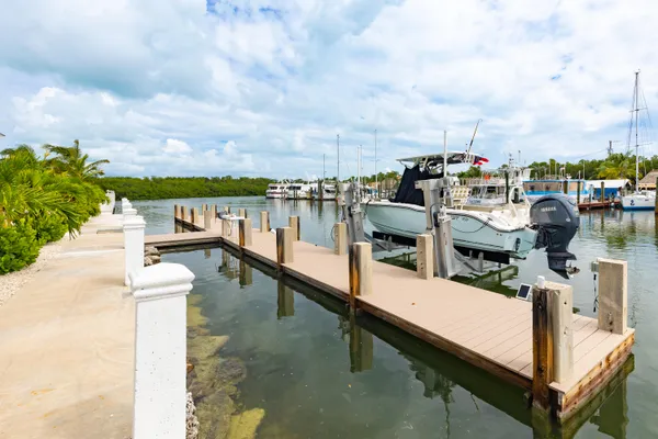 $4,300,000 | 2125 Ave H, Marathon, FL 33050