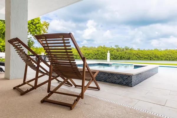 $4,300,000 | 2125 Ave H, Marathon, FL 33050