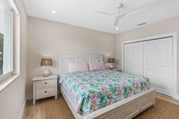 $4,300,000 | 2125 Ave H, Marathon, FL 33050