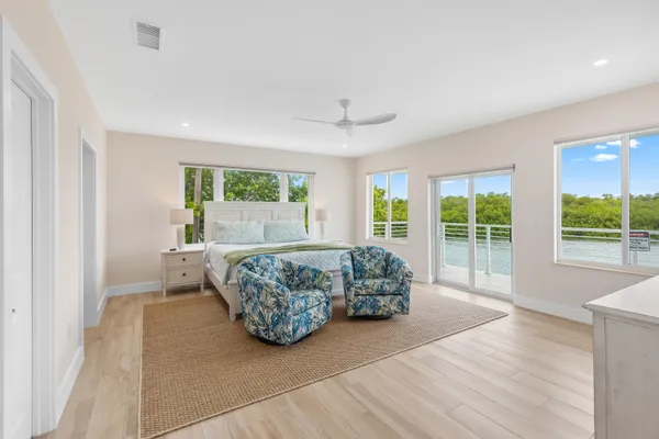 $4,300,000 | 2125 Ave H, Marathon, FL 33050