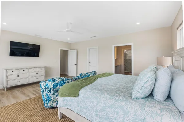 $4,300,000 | 2125 Ave H, Marathon, FL 33050