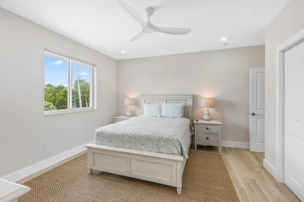 $4,300,000 | 2125 Ave H, Marathon, FL 33050