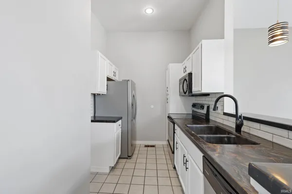 $252,000 | 9690 South Bay Pointe Drive, Bloomington, IN 47401