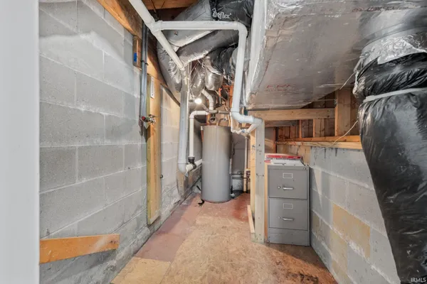 $252,000 | 9690 South Bay Pointe Drive, Bloomington, IN 47401