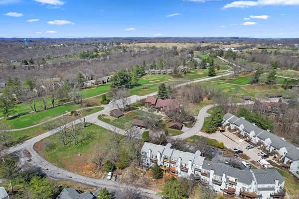 $252,000 | 9690 South Bay Pointe Drive, Bloomington, IN 47401