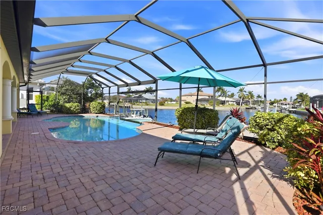 $969,000 | 2133 Southwest 43rd Lane, Cape Coral, FL 33914