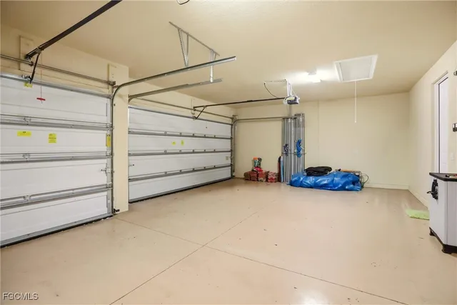 $969,000 | 2133 Southwest 43rd Lane, Cape Coral, FL 33914