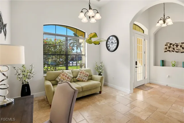 $969,000 | 2133 Southwest 43rd Lane, Cape Coral, FL 33914