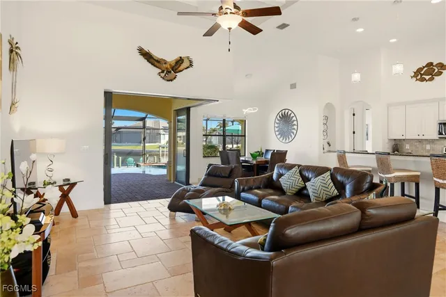 $969,000 | 2133 Southwest 43rd Lane, Cape Coral, FL 33914