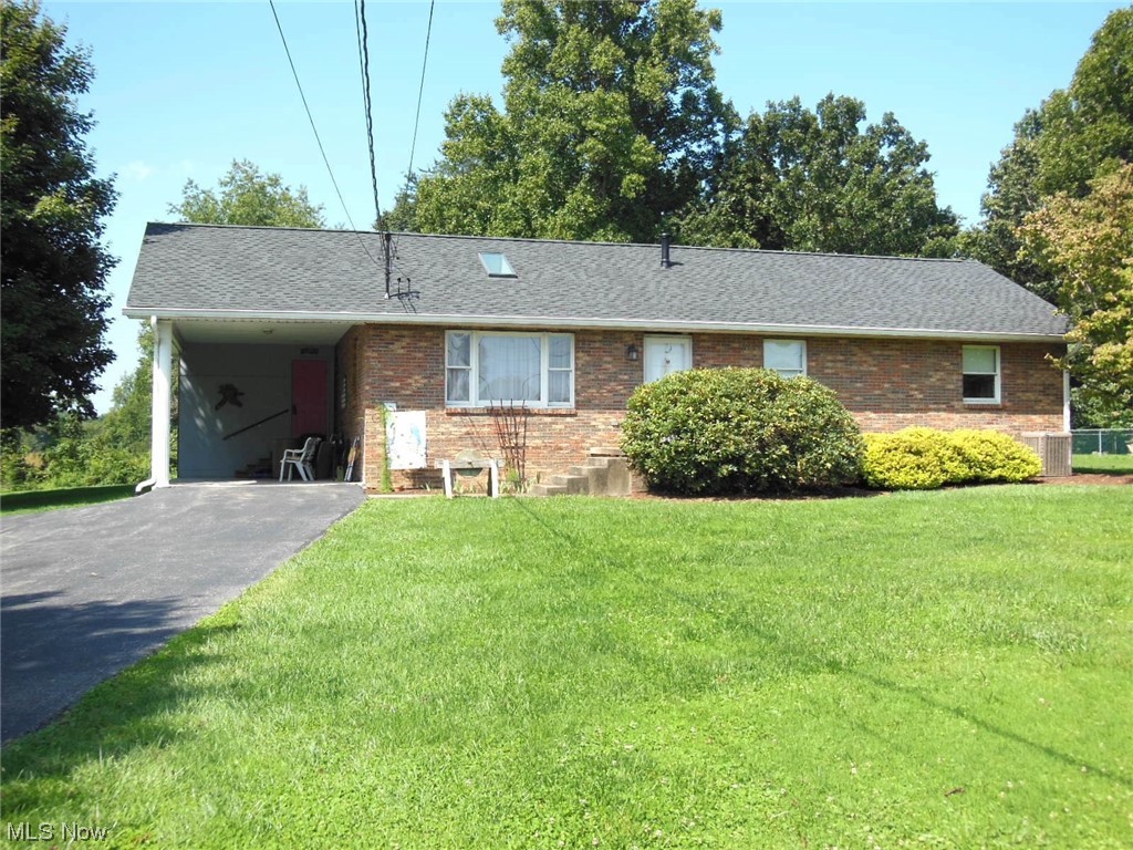 215 Conger Road Washington, WV 26181 - Photo 3 of 35 Front of home