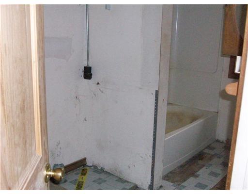 1328 East Jackson Road Springfield, OH 45502 - Photo 3 of 7
