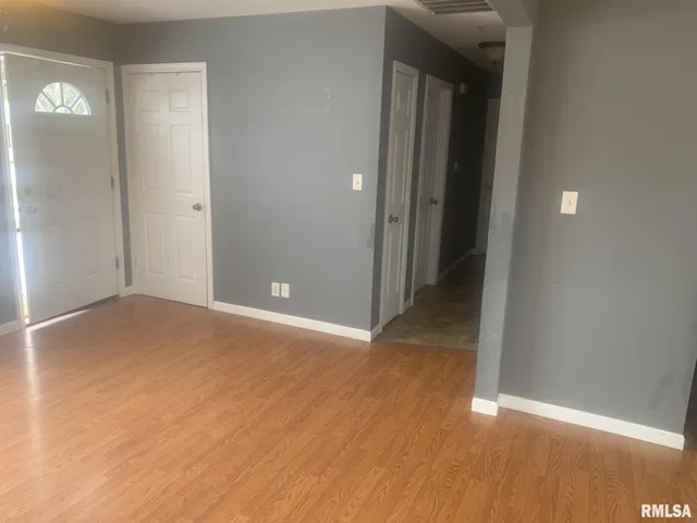 $124,900 | 13 Sommerset Drive, Jacksonville, IL 62650