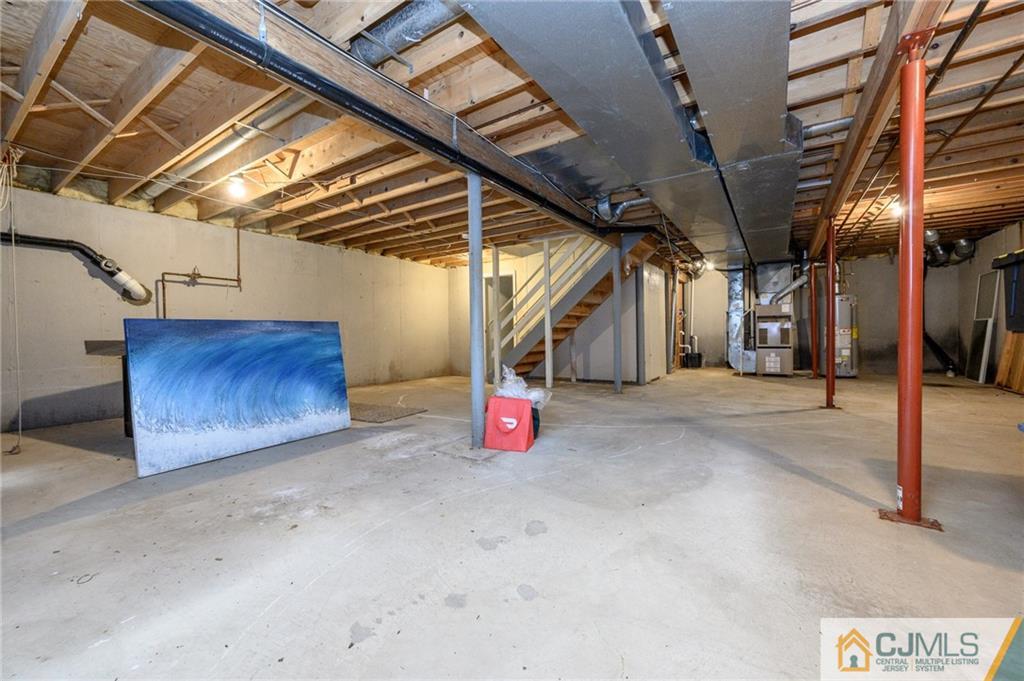9 Pebble Beach Way Washington, NJ 07882 - Photo 34 of 42 a view of a garage