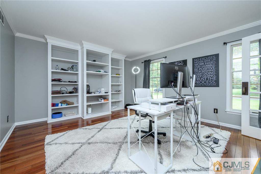 9 Pebble Beach Way Washington, NJ 07882 - Photo 8 of 42 a view of a livingroom with furniture and window