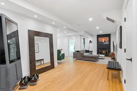 $1,575,000 | 3945 New Highway 96 West, Franklin, TN 37064