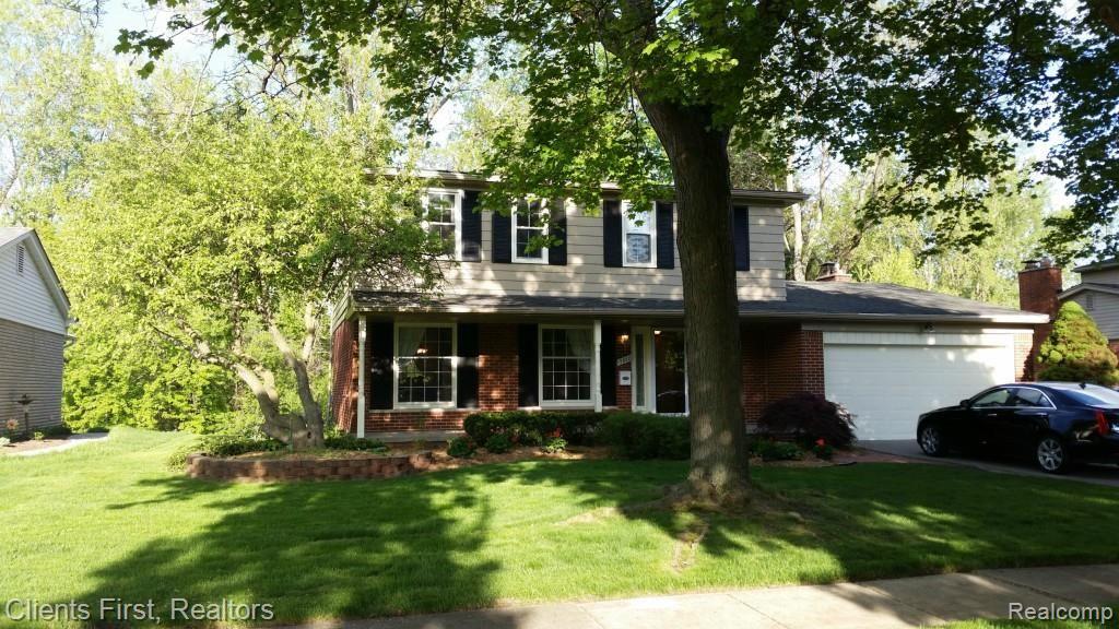 15668 Riverside Street Livonia, MI 48154 - Photo 1 of 33 Gallery Image 1